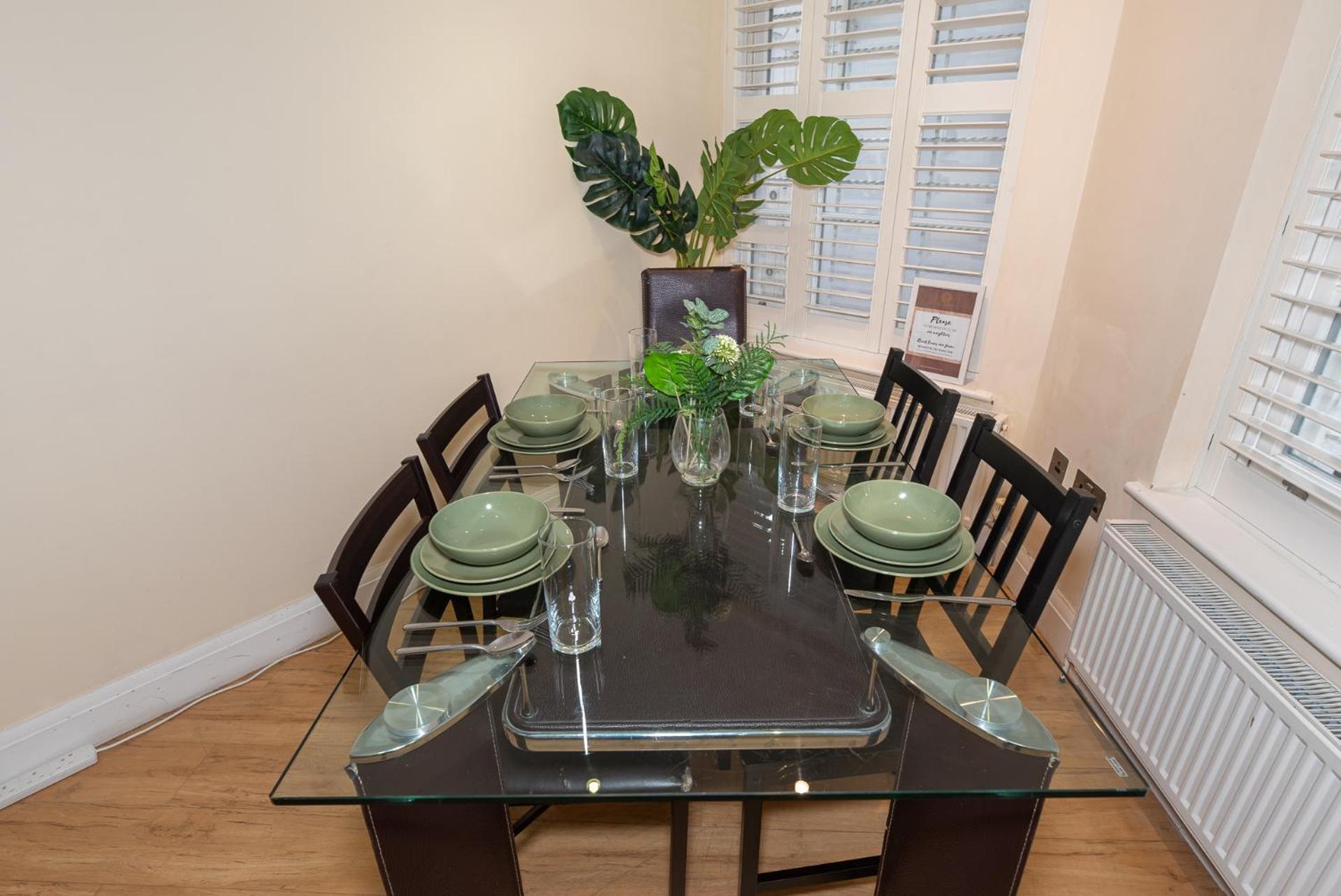 3 Bedroom Apartment With Private Terrace In Pimlico, Westminster, Victoria London Kültér fotó